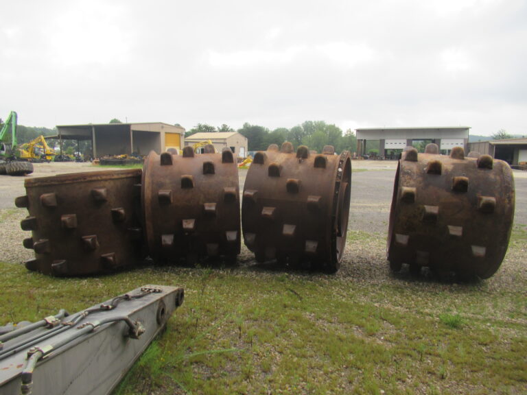 836G Compactor Wheels on a field Front view