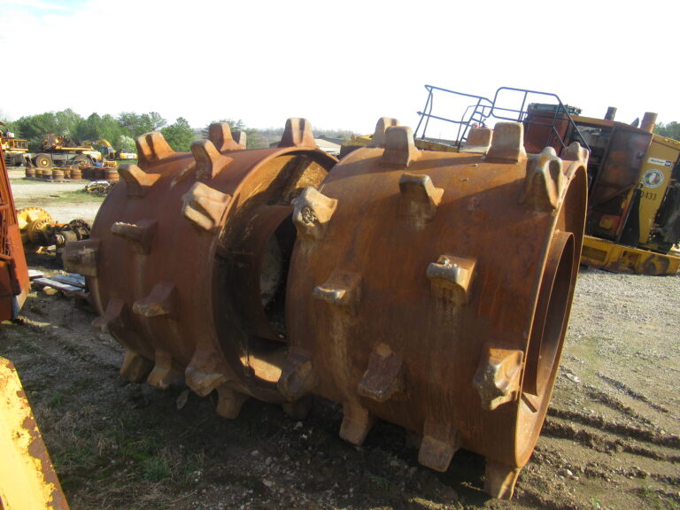 826K Compactor Wheel